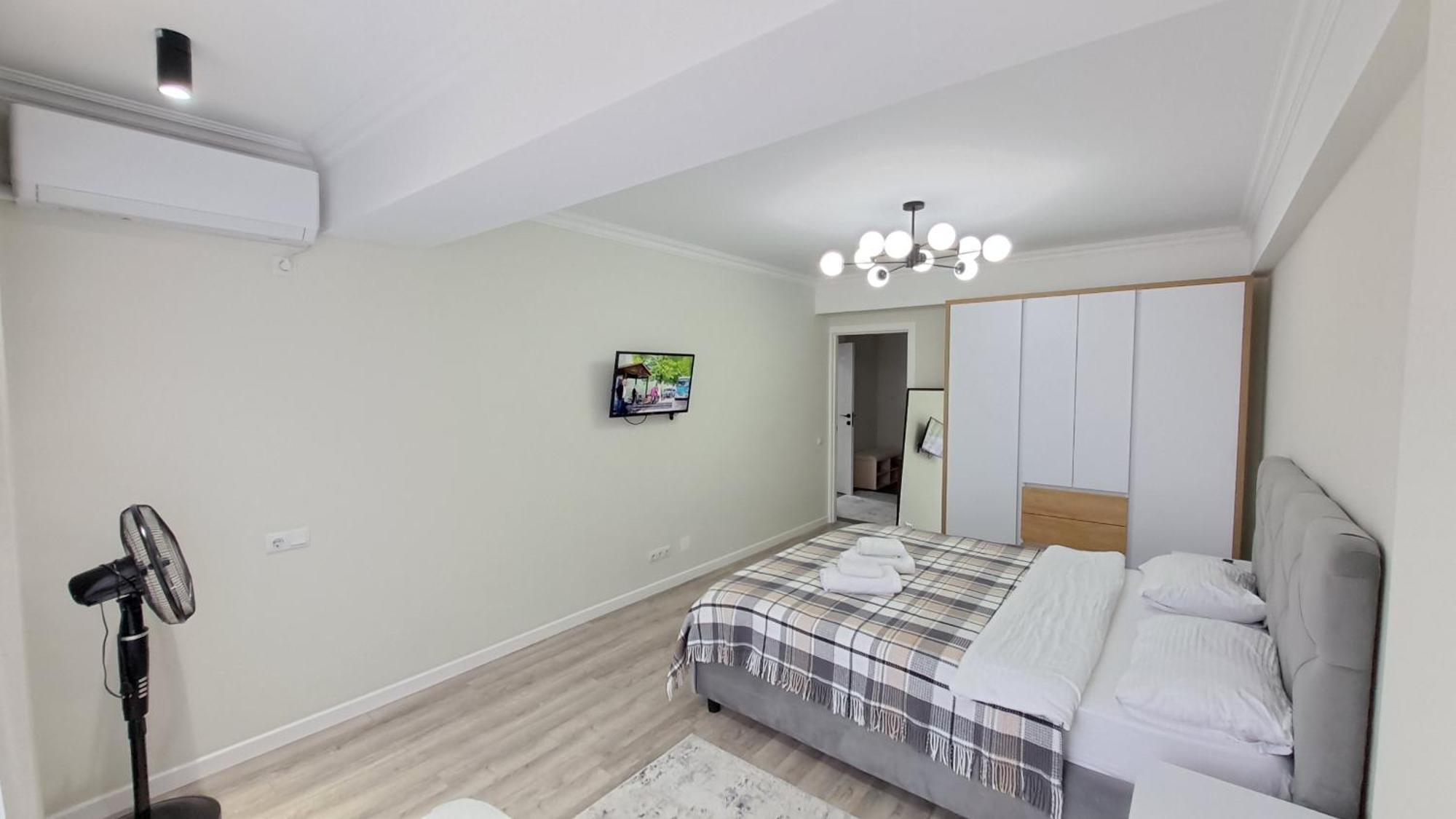 Apartment Airport 24&24 Car Parking Chisinau