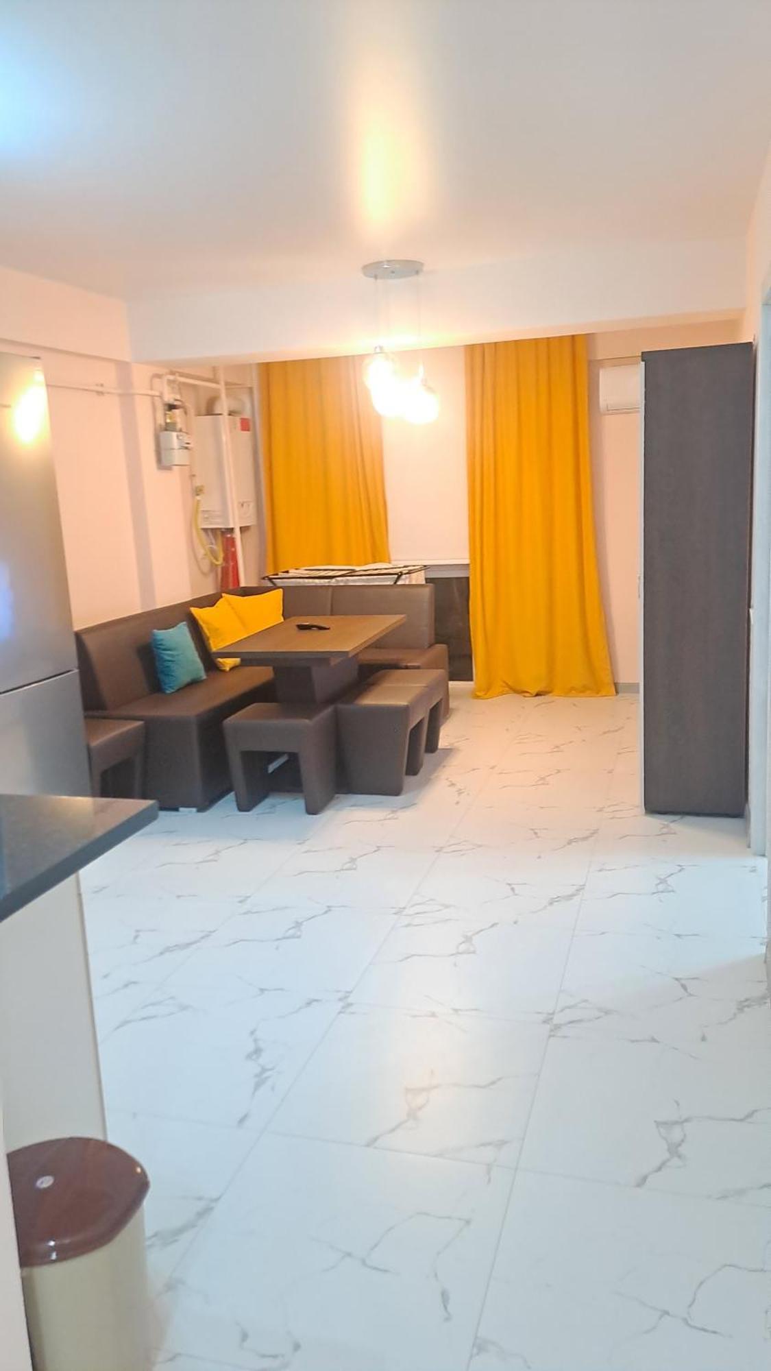 Apartment Airport 24&24 Car Parking